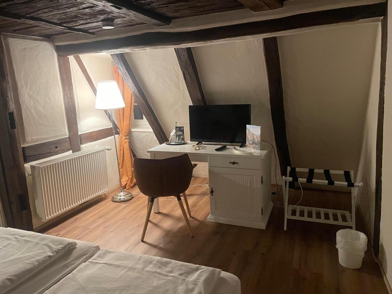 Hotel Restaurant Altes Badhaus Eberbach  Ngoại thất bức ảnh