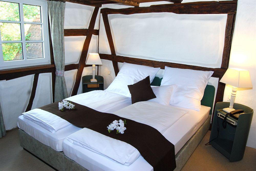 Hotel Restaurant Altes Badhaus Eberbach  Ngoại thất bức ảnh