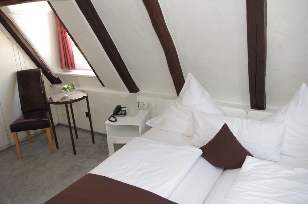 Hotel Restaurant Altes Badhaus Eberbach  Ngoại thất bức ảnh